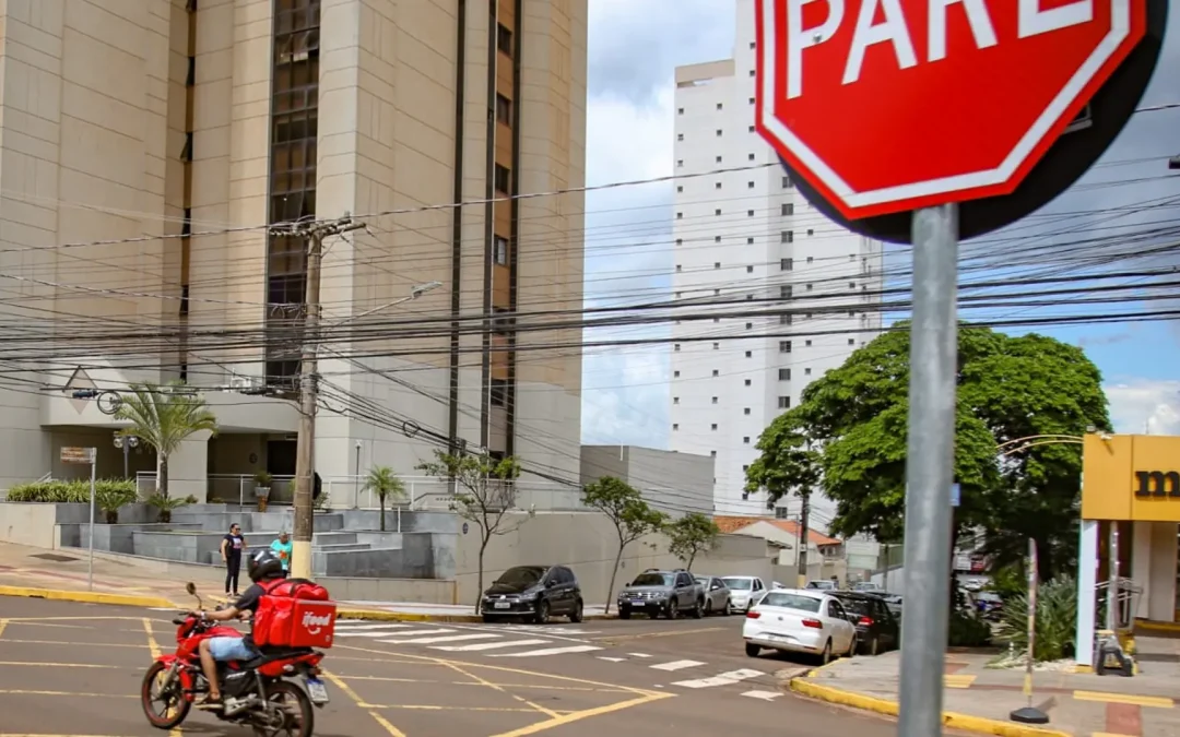 Preferência por aplicativos faz contratação de office boys despencar 30% em MS