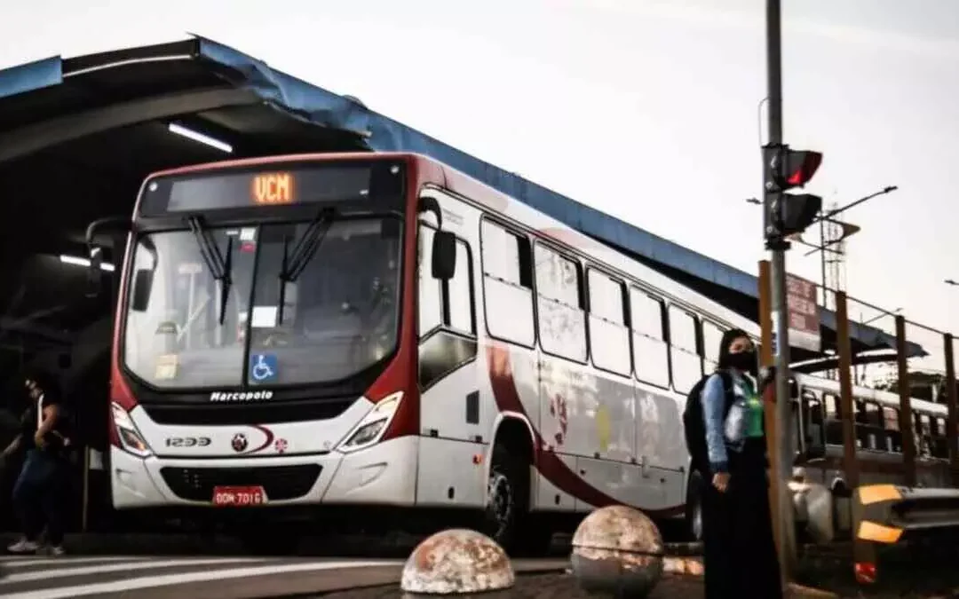 Após ‘coleção’ de reclamações, vereadores marcam reunião para cobrar ônibus novos em Campo Grande