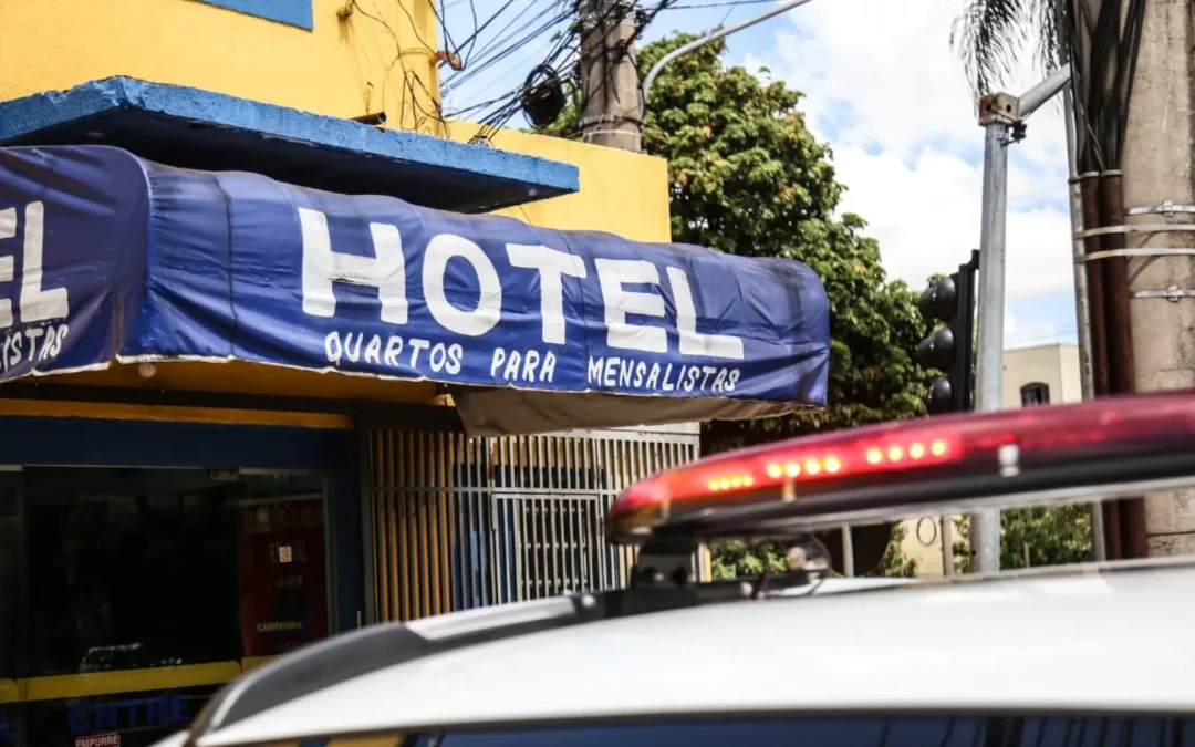 Corpo de homem é encontrado em cama de hotel na região central de Campo Grande