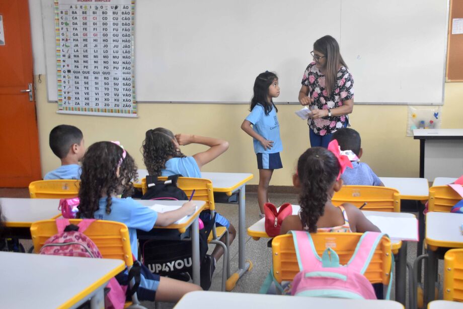 Capital vai abrir mais de 6 mil vagas em escolas e contratar 300 professores