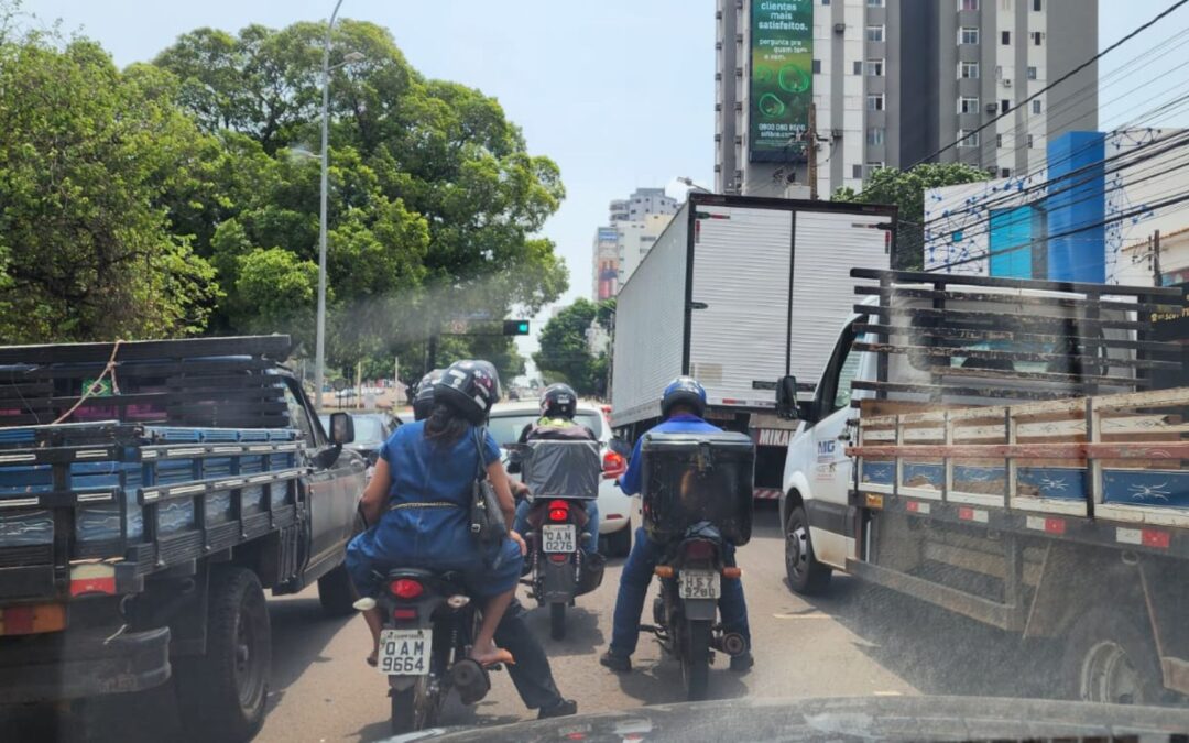 Pode ou não pode? Aumento de caminhões no trânsito gera dúvida em Campo Grande