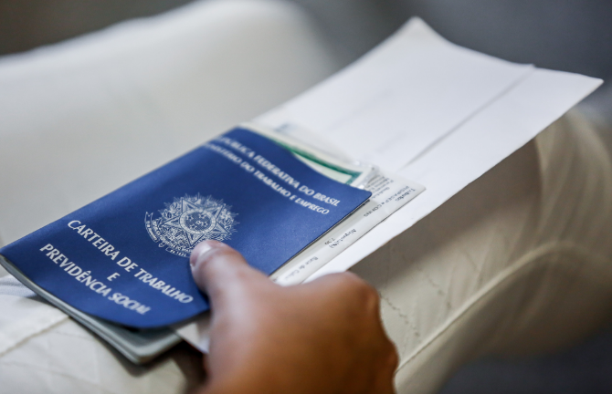 Funsat anuncia 2,1 mil vagas de empregos em 205 empresas nesta quinta-feira