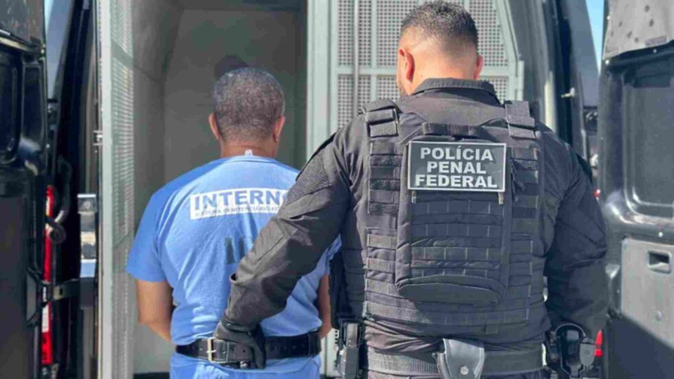 Fernandinho Beira-Mar é transferido de presídio após quatro anos detido em Campo Grande