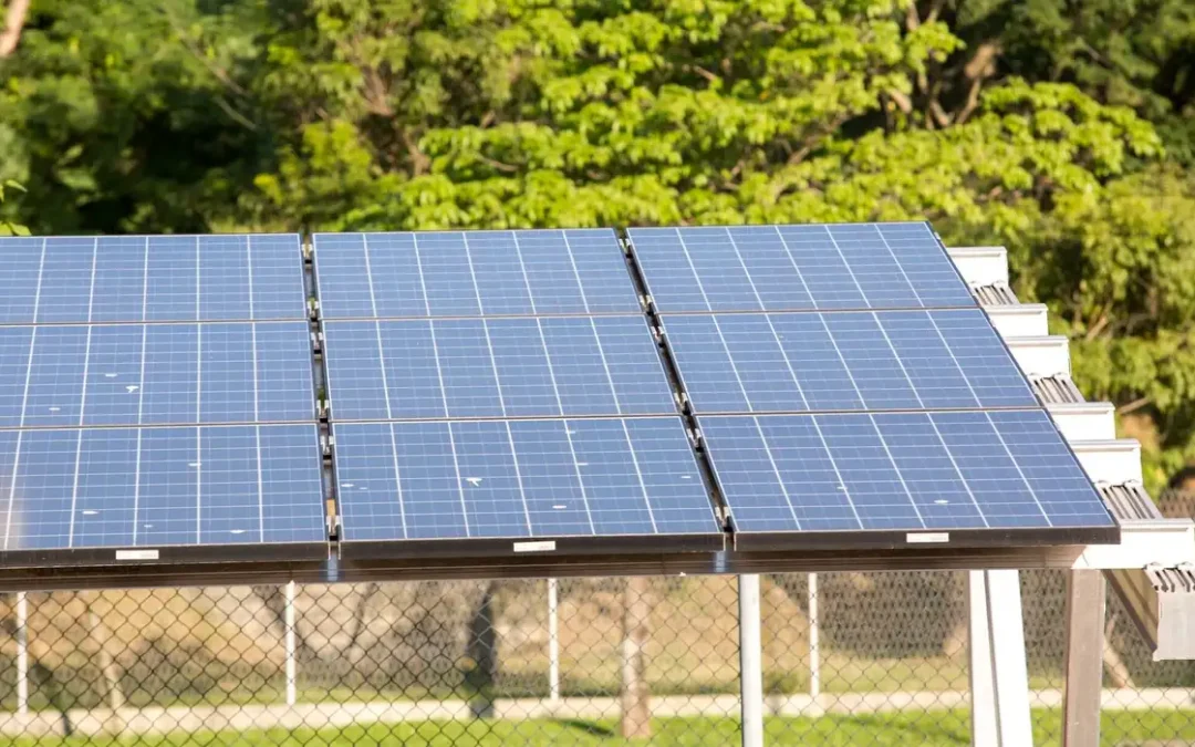 Grandes usinas solares igualam capacidade da hidrelétrica de Itaipu