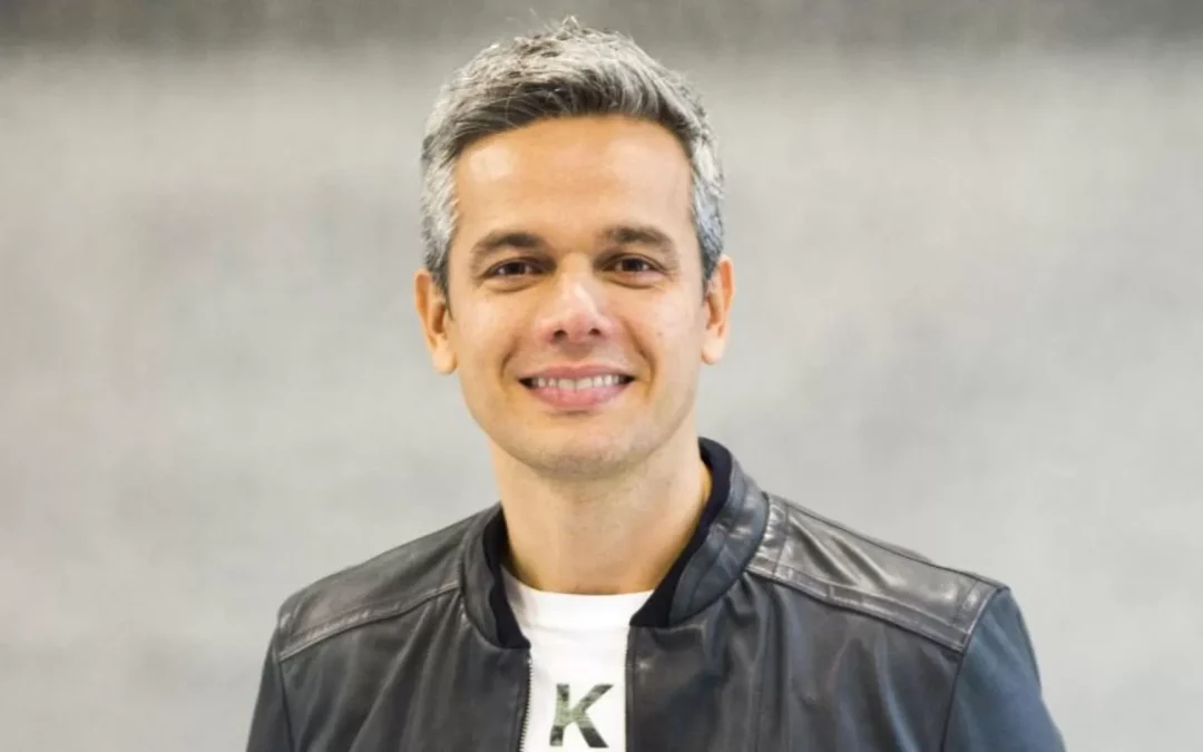 Otaviano Costa descobre aneurisma e passa por cirurgia de emergência