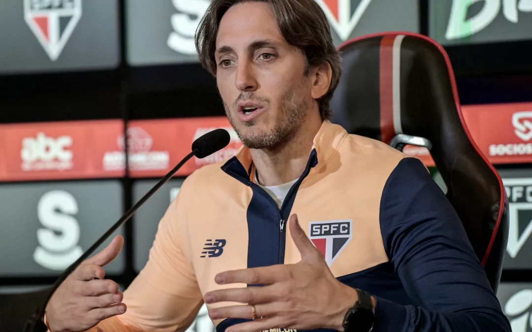 Zubeldía foca na Libertadores após ‘preservar’ titulares do São Paulo no Brasileiro