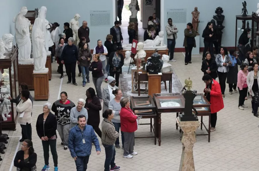 Projeto garante acesso gratuito de idosos a museus