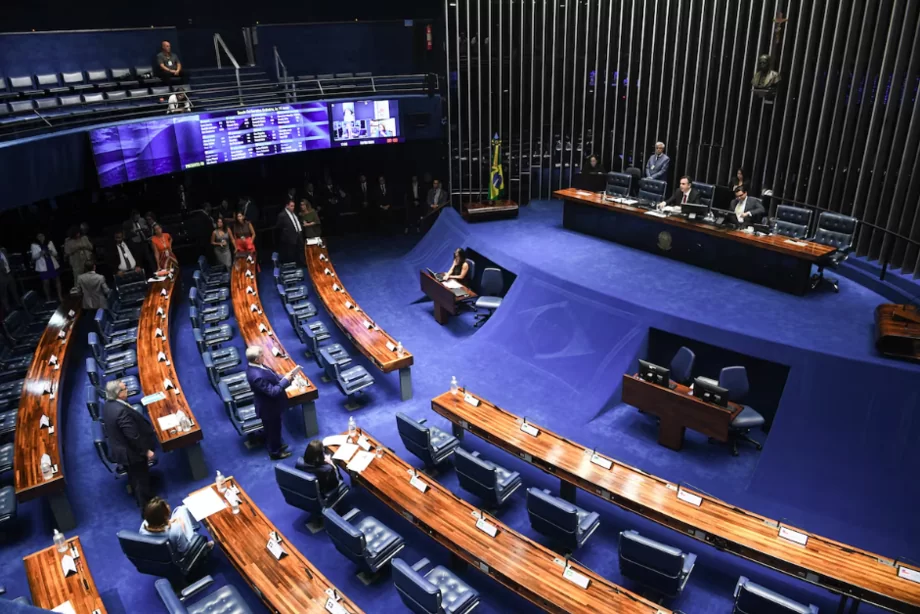 Senado aprova projeto que cria cadastro nacional de condenados por pedofilia e estupro