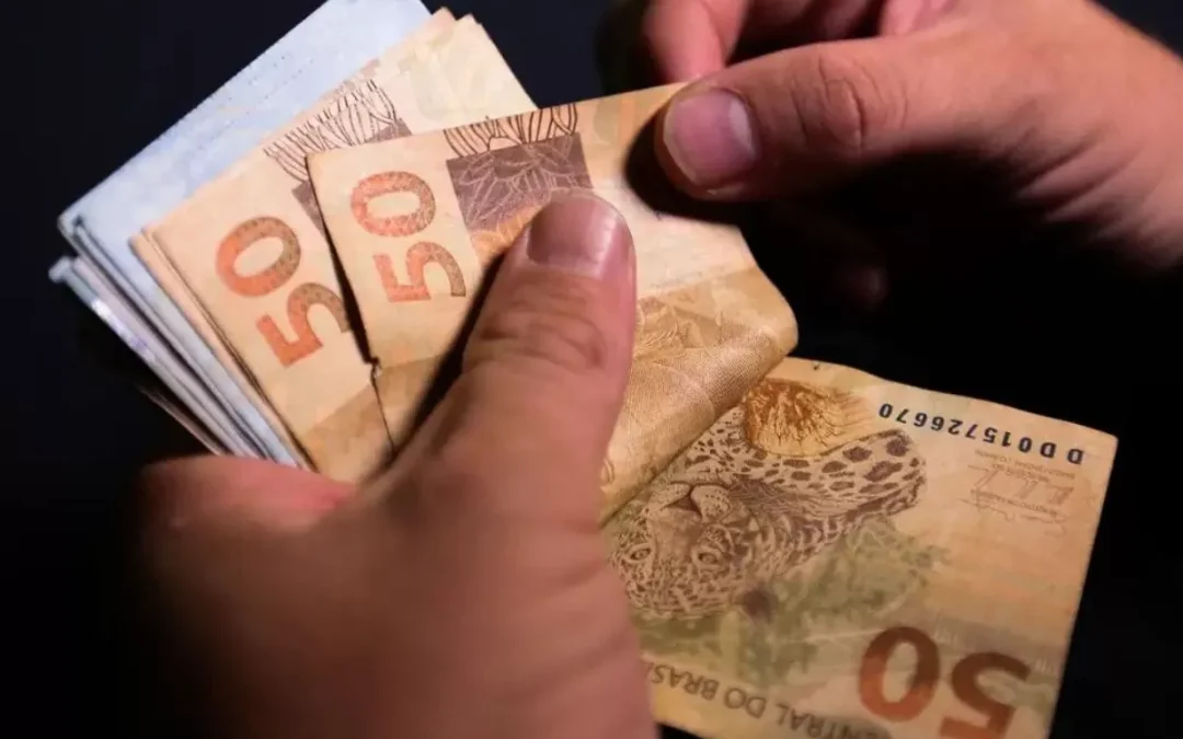 Quase 248 mil trabalhadores ainda não retiraram abono salarial