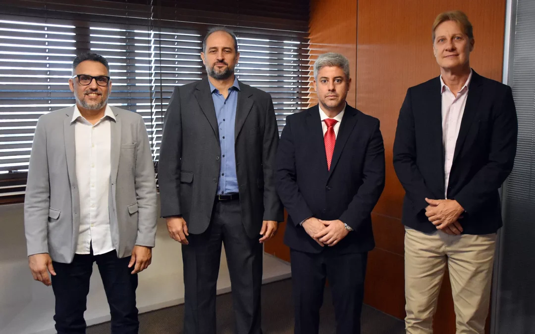 Compliance da Fiems recebe coordenadores da Rede de Controle da Gestão Pública em MS