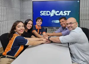Senador Nelsinho Trad grava podcast sobre o Programa Jovem Senador a convite da Secretaria de Educação de MS