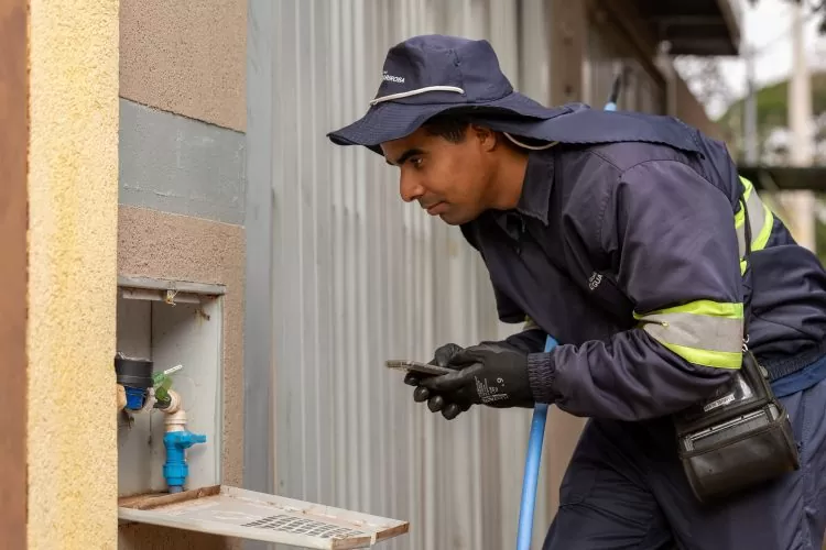 Águas Guariroba reforça orientação no combate a ataque caninos