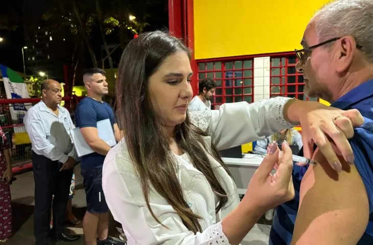 Com horários estendidos, Drive-thru de vacinação já imunizou mais de 4,5 mil pessoas contra Influenza