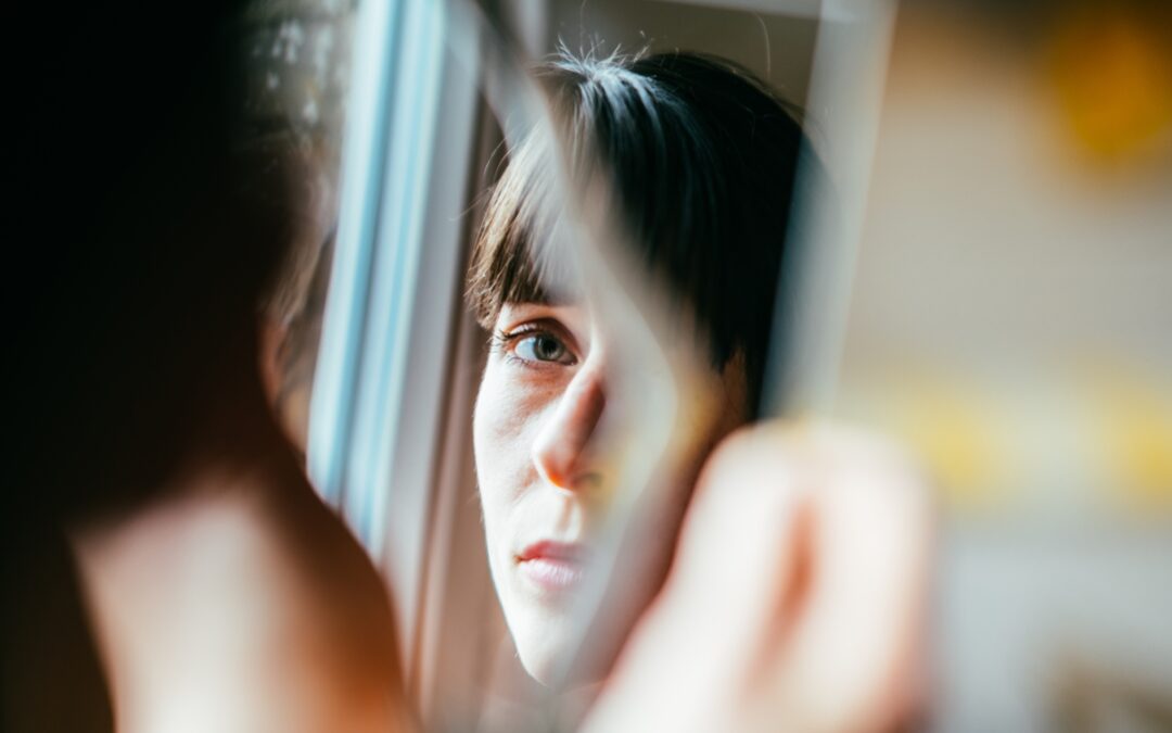 Expressões faciais podem indicar risco de depressão, aponta estudo