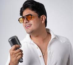 Quem é João Lima, cantor paraibano investigado por agressão à esposa