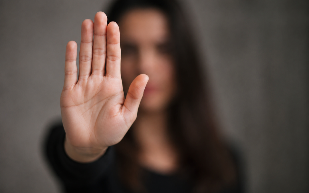 O que é violência vicária e por que ela passou a ter proteção específica na Lei Maria da Penha?