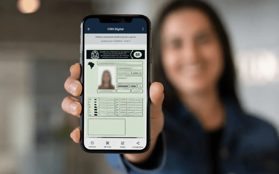 Governo começa a avisar brasileiros pelo WhatsApp: você já ativou sua nova identidade digital?