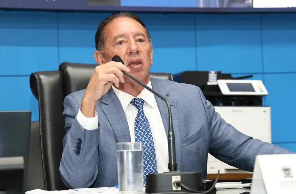 Gerson propõe exame toxicológico gratuito para ampliar acesso à primeira CNH