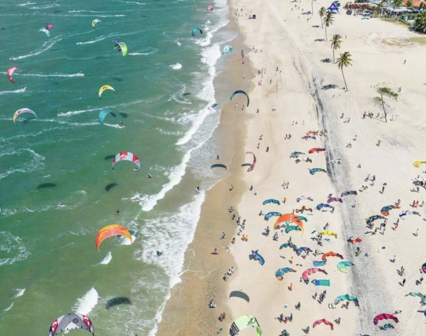 Cumbuco projeta temporada histórica de kitesurf em 2026 e reforça posição entre os melhores destinos do mundo