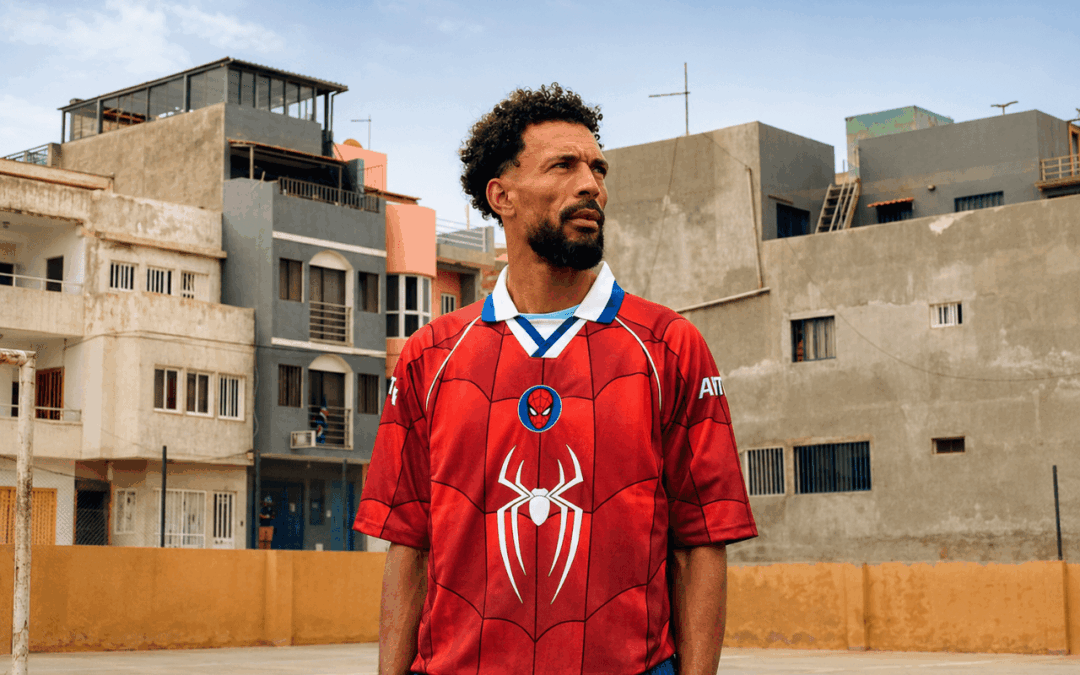 Ele parou a Espanha na Copa e agora virou herói da Sony: Vozinha estrela campanha de Homem-Aranha